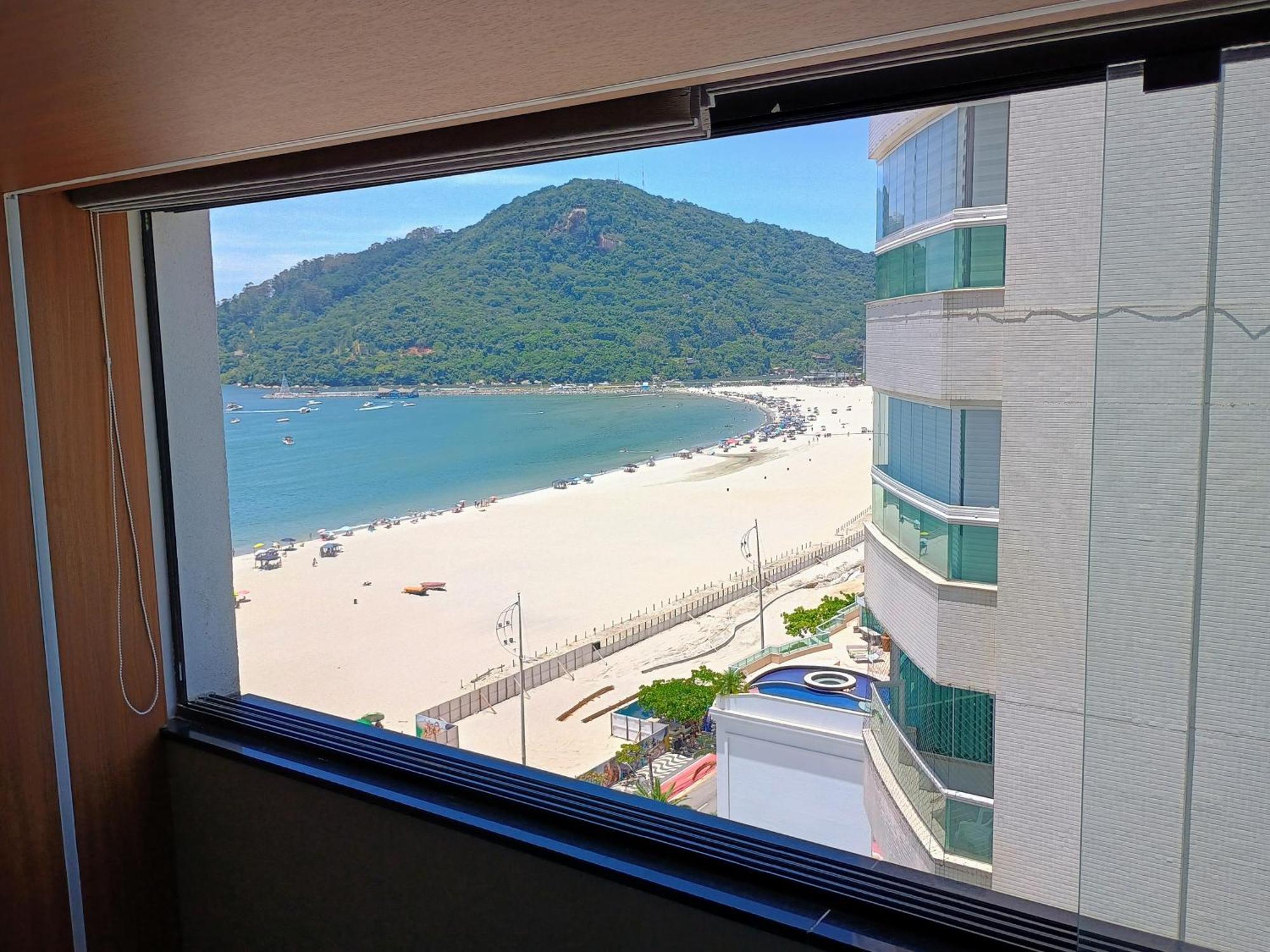 Appartamento Excelente Ap Pe Na Areia Vista Mar Balneário Camboriú Esterno foto